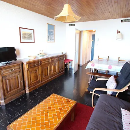 Cosy A Avec Balcon Et Equipements *