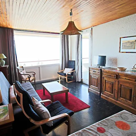 Cosy A Avec Balcon Et Equipements Appartement